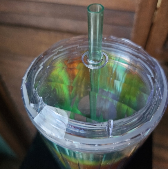 Starbucks Tumbler 24 oz. Iridescent Rainbow with Dome Lid & Matching Straw - Picture 4 of 8